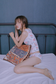 我只是个辣文女主